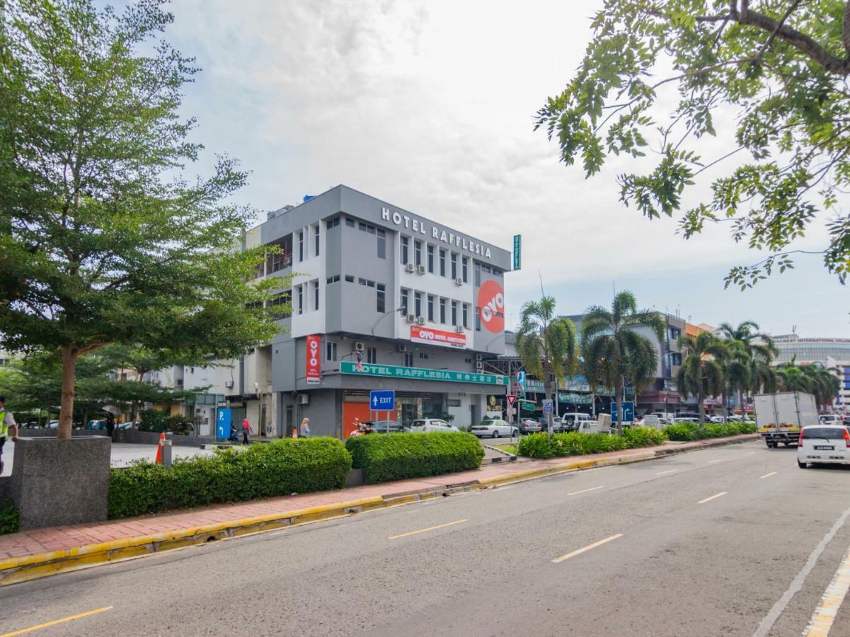 Oyo 727 Hotel Rafflesia Kota Kinabalu Exteriör bild
