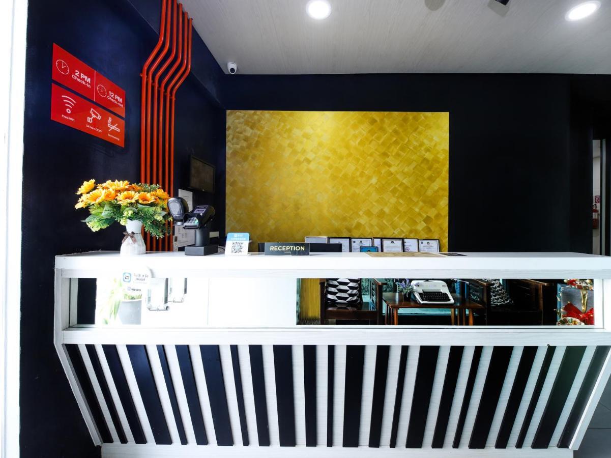 Oyo 727 Hotel Rafflesia Kota Kinabalu Exteriör bild