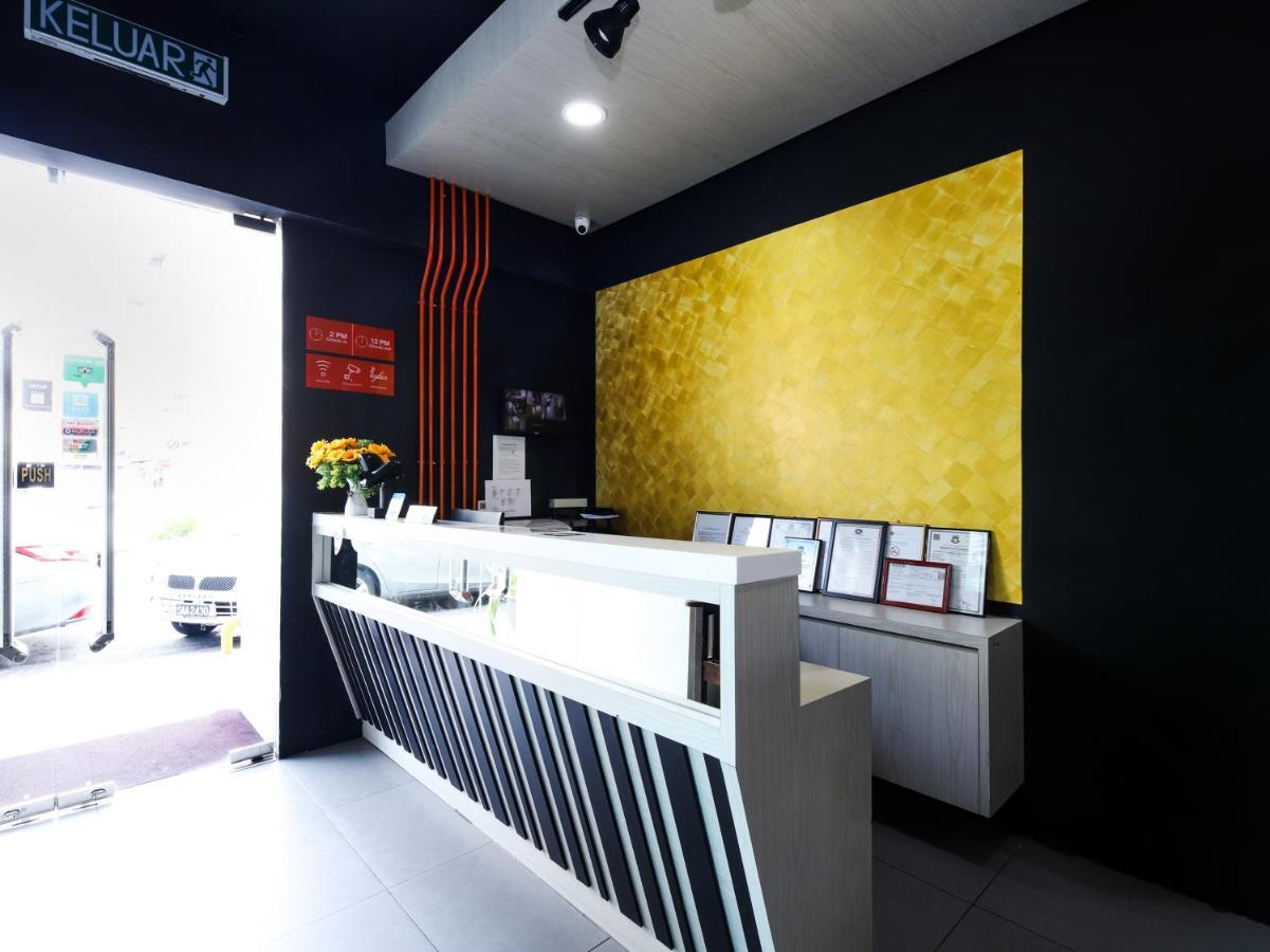 Oyo 727 Hotel Rafflesia Kota Kinabalu Exteriör bild